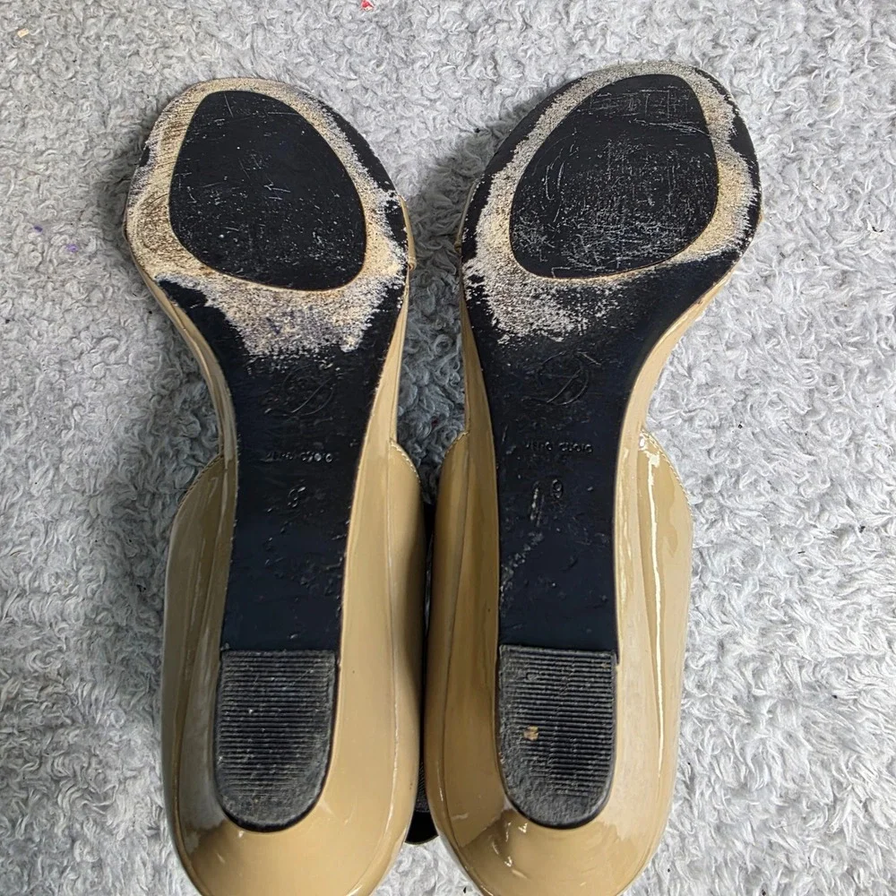 Diane von Furstenberg DVF‎ Wedge Sandals Nude Patent Italian Leather Womens 9